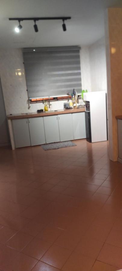 Cmk Apartmen Mutiara Tower 3 Bedroom Kota Bharu#Netflix ภายนอก รูปภาพ